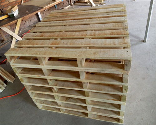 襄垣包裝箱木托盤(pán)優(yōu)選 太原勇明源木業(yè)，專(zhuān)業(yè)木制包裝解決方案